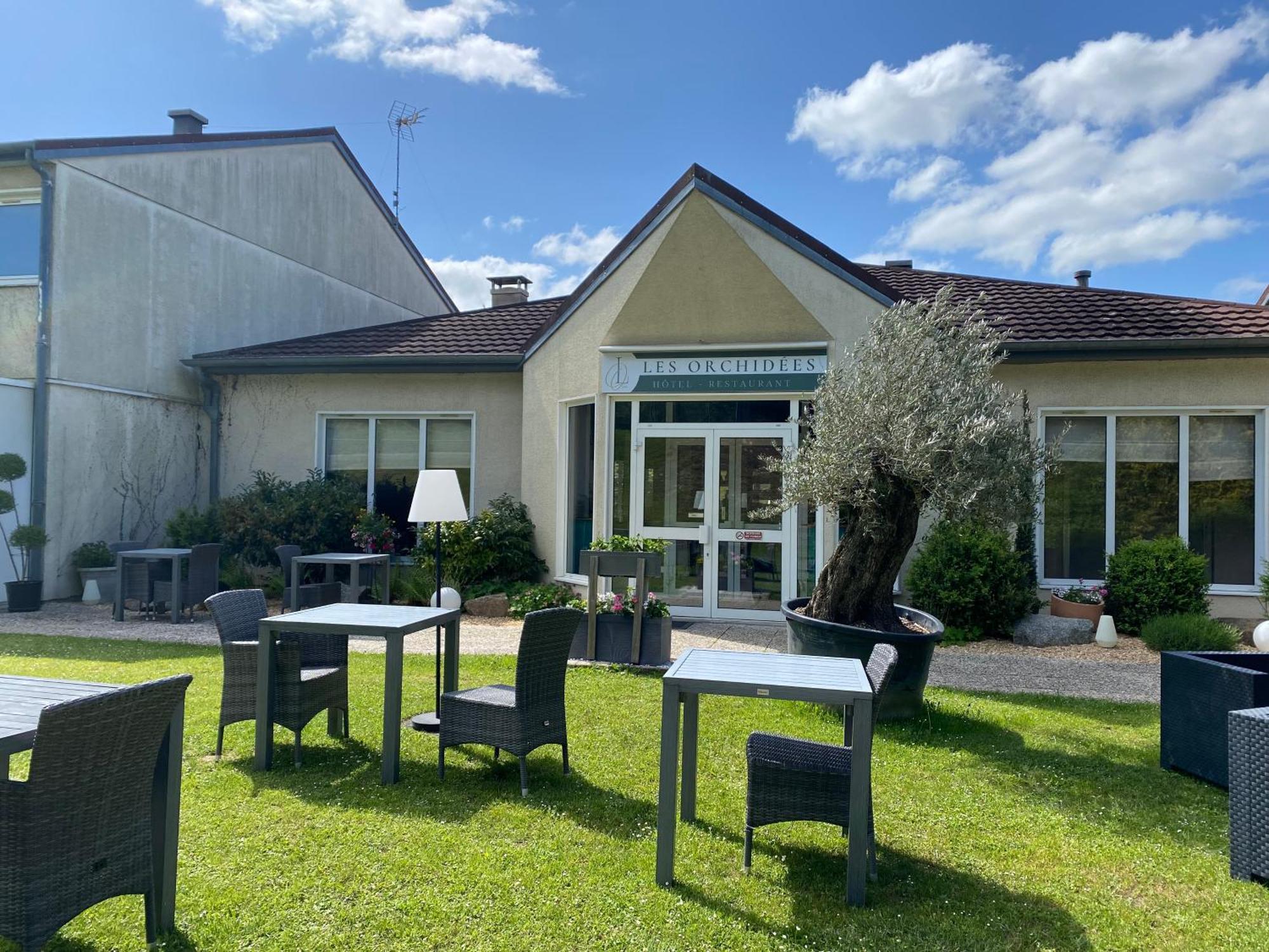 Les Orchidees , Hotel & Restaurant Verdun-sur-Meuse Ngoại thất bức ảnh