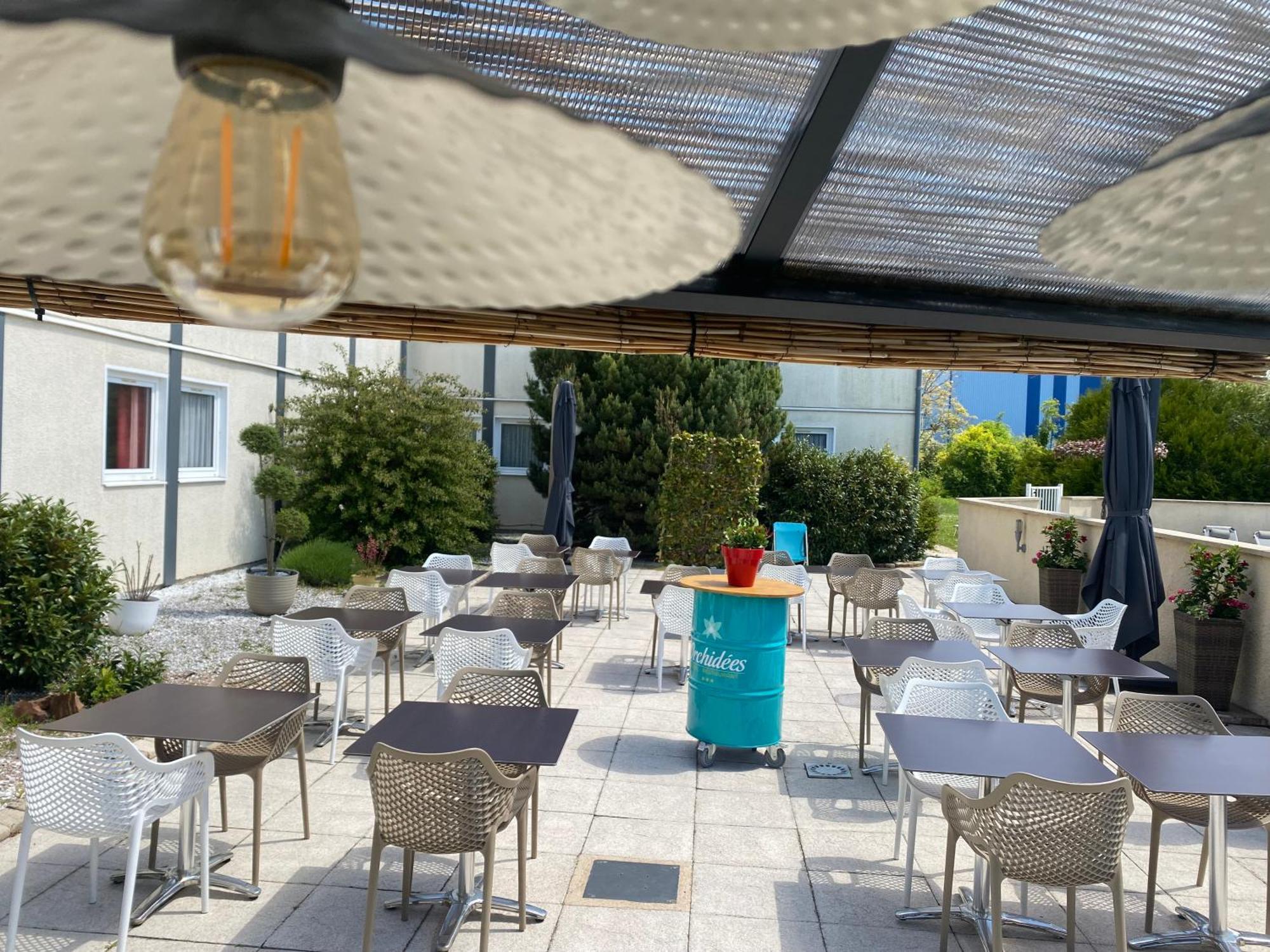Les Orchidees , Hotel & Restaurant Verdun-sur-Meuse Ngoại thất bức ảnh