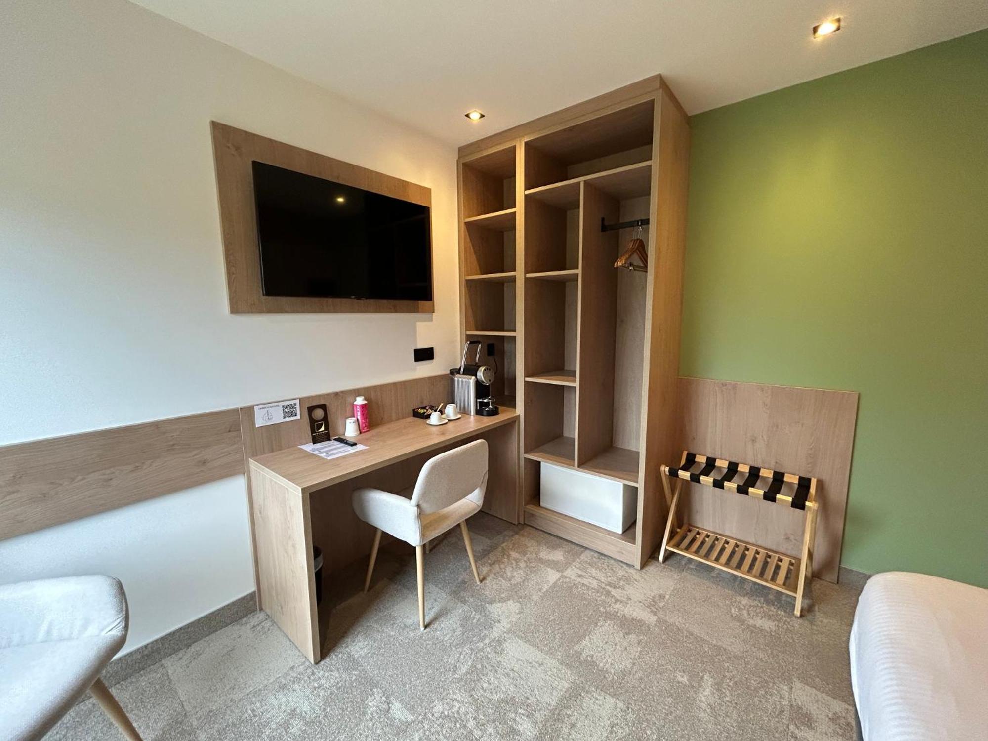 Les Orchidees , Hotel & Restaurant Verdun-sur-Meuse Ngoại thất bức ảnh